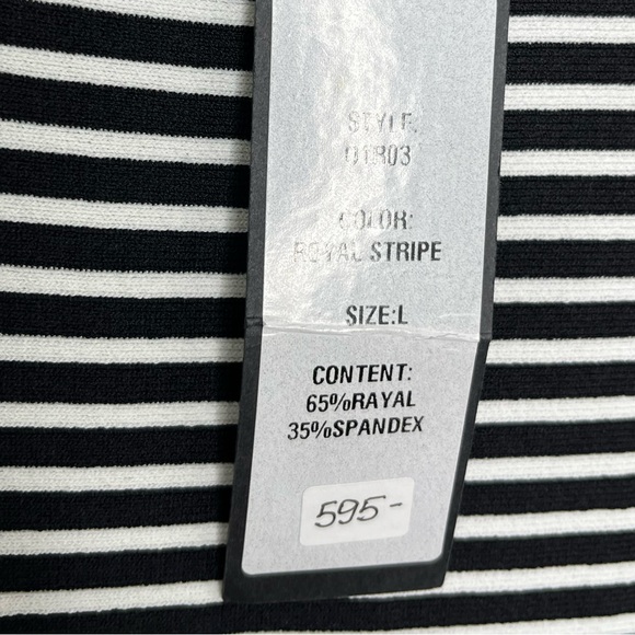 Ohne Titel Striped Knit Fit-and-Flare Dress Black White and Blue Size Large - Picture 4 of 9